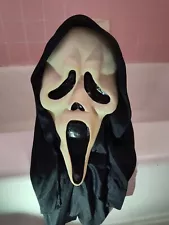 New ListingBone-White Scream Mask Ghostface Gen 1 Replica Hero Sidney Latex Reproduction