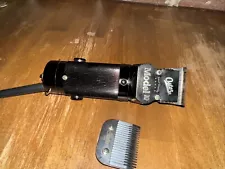 Oster Model-10 Heavy Duty Electric Clipper And Attachment