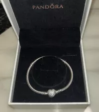 pandora bracelet