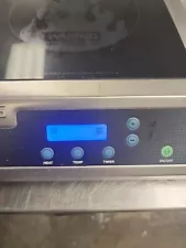 Waring WIH400 Countertop Commercial Induction Range