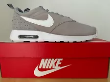 Air Max Tavas Grey Size 8.5 New In Box