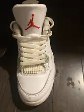 Jordon 4”s white Oreo/Size:5/for teens (worn but in good condition)