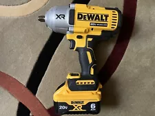 DeWalt DCF900 20V MAX* XR 1/2 in. High Torque Impact Wrench with Hog Ring Anvil