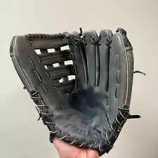 New ListingMizuno Professional Model MZ 1392 Max Flex Right Hand Throw Leather Glove