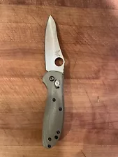 Benchmade mini griptilian 555 Rare With Custom Scales Clip And Bearings