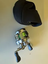 Shimano 23 Calcutta Conquest BFS HG Bait Reel - Left Handle