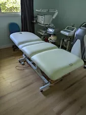 Electric lift Massage Table / Facial Bed - White