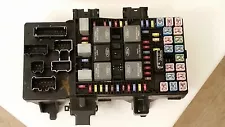 2003 2004 2005 2006 FORD EXPEDITION LINCOLN NAVIGATOR FUSE BOX RELAY PANEL (For: 2004 Ford Expedition)