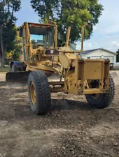 New Listing2003 Caterpillar 140H VHP Motor Grader 5,300 Hours Enclosed ROPS