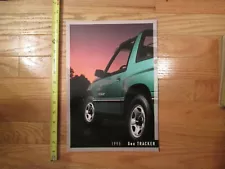 1995 Geo Tracker Car SUV auto Dealer showroom Sales Brochure catalog