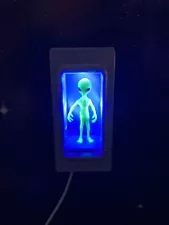 Alien Lamp, Captured Alien, X Files