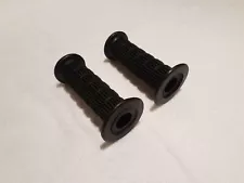 yamaha enduro hand grips "correct" original style 214-26241-00 214-26242-00