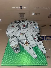 2011 LEGO Star Wars Millennium Falcon 7965 - Complete