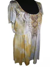 ONE WORLD LIVE & LET LIVE CUTE BLUE & MUSTARD TYDYE STUDD EMBELLISHED TOP 1X