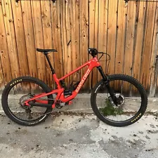 2023 Santa Cruz 5010 Large Dream Spec XT Enve I9