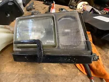 1992 Mercedes-benz 400E Passenger RH Side Halogen Headlight Oem