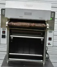 2019 NIECO JF63-2G NATURAL GAS AUTOMATIC BROILER with WARMING ELEMENTS