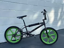 SE PK Ripper Looptail Limited Edition BMX Bike