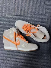 Nike Women's High Dunk Sky High Wedge Sneakers Sz 10 US Orange Tan 543257-200