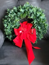 Vintage Holly 15 Inch Christmas Wreath