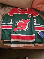 2024 BNWT NEW JERSEY DEVILS GREEN RETRO JERSEY #13 NICO HISCHIER JERSEY (SZ.52)