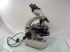 Carl Zeiss (Stereo) Microscope with/5 objectives