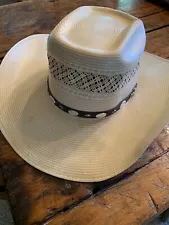 Mexican Cuernos Chuecos cowboy hat