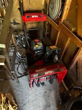 mtd snow blower 22” wide red never used