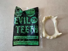 Vintage 1965 Imagineering Evil Teeth Monster Fangs Plastic Halloween Toy RARE