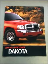 2005 Dodge Dakota Truck 26-page Original Car Sales Brochure Catalog