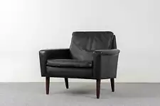 Leather Armchair- (321-257)