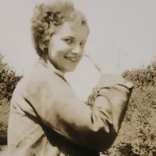 Bayocean Oregon 1930s Ghost Town Tillamook Spit Girl On Road Waving Photo J267