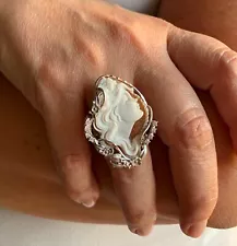 Vintage Cameo Shell Ring Size 6,5 adjustable Hand Made in Italy Original