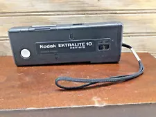 Vintage KODAK EKTRALITE 10 Camera With Built-in Electronic Flash