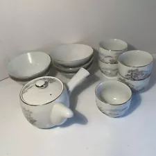 Japanese Teapot, Tea Cup / Mug, Tea Bowl Set For Five Made In Japan Vintage ￼￼