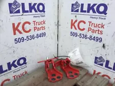 PETERBILT 579 2015 DOOR HINGE 3327820