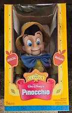 Walt Disney Classic Pinocchio Doll Telco Musical Animated Singing Rare In Box