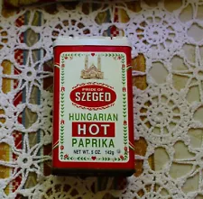 Vintage SZEGED Hungarian Paprika 5 oz. Empty Tin Imported by SPICECO 5'L 3 'W