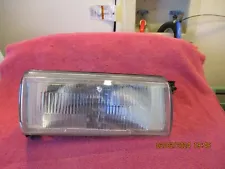 1987-1988 NISSAN SENTRA FACTORY OEM PASSENGER RIGHT HEADLIGHT FREE SHIPPING