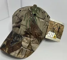 Realtree Hardwoods Camouflage Snapback Hat. Camo Only. New