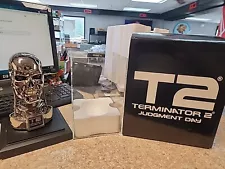 Terminator 2 Judgement Day T2 T800 Endoskeleton Skull Bust Statue