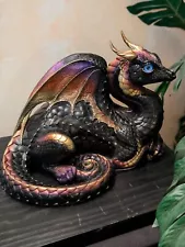 Windstone Lap Dragon Black and Gold. Brand New. Retired. 512-BG.