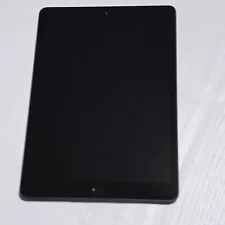 Apple iPad 8th Gen. 32GB, Wi-Fi (Unlocked), 10.2 in - Space Gray