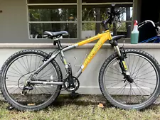 Trek 4300 Mountain Bike - Yellow/Gray