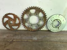 Lot 3 Vintage Rusty Sprocket Gear Industrial Design Steampunk Wall Art