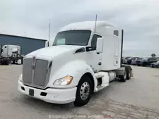 2017 Kenworth T680 T/A Sleeper Semi Truck Tractor PTO Paccar A/T A/R bidadoo