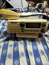 *West Marine Kona VHF Marine Mobile Transceiver Radio Tested