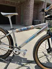 S.E PK RIPPER - 27.5 LIMITED EDITION (Parry Kramer edition) & CUSTOMIZED