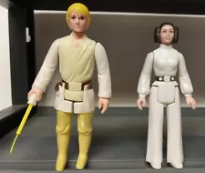 Vintage Kenner 1977 Star Wars FARMBOY Luke Skywalker & Princess Leia. Preowned.