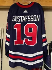 WINNIPEG JETS NHL 22-23 GAME USED WORN SET 1 HERITAGE JERSEY DAVID GUSTAFSSON 19